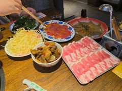 -萍姐火锅·公路夜市(武汉首店)