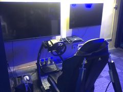 -VR间客漫虚拟现实体验馆(汉街店)