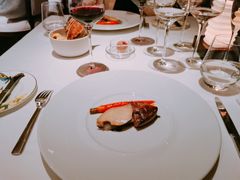 薄切塔斯马尼亚鲍鱼-Le Comptoir de Pierre Gagnaire