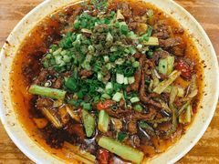 -杨三孃跷脚牛肉(玉双路店)