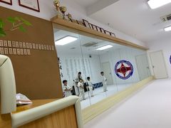 -极真空手道疾风道场(虹口凉城店)