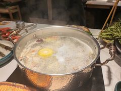 -椰子湾·海南火锅·糟粕醋·椰子鸡(正大广场店)