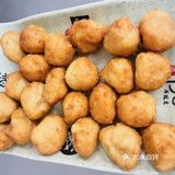 酒立方宵夜档位于常平的繁华地段，交通便利