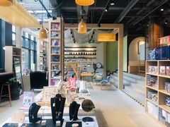 -光海书局(南京东路第一百货店)