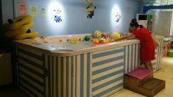 -雏芽婴幼儿游泳·小美医生小儿推拿(西村店)