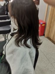 -韩国丽安形象设计