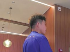 -正黄旗海鲜烧烤大排档(延安路总店)