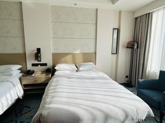 -上海漕河泾万丽酒店