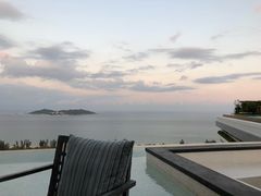 -瑰丽酒店·海吧·天际下午茶·现场DJ·天台酒吧