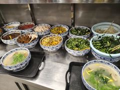 -火烧房子菊花米线(兴盛路店)