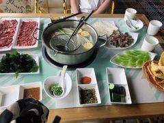 -花田煮鲜牛肉火锅(钟楼众汇店)