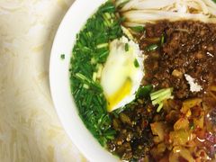 杂酱米粉-周记粉店(县正街店)