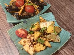 -良米山·云南野生菌过桥米线(上海首店)