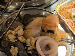 -姜胖胖韩式自助烤肉(光明万达店)