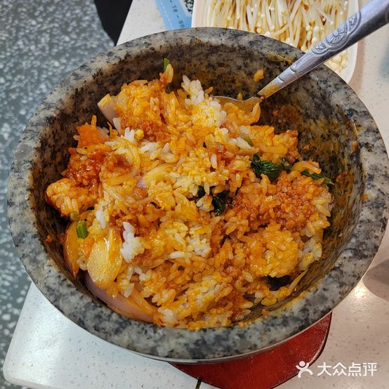 朴叁岁炭火烤肉(双子星恒太城店)