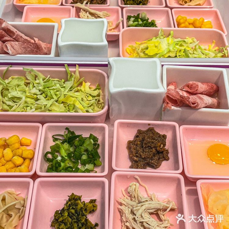 济南这家米线店太有仪式感了！！ 