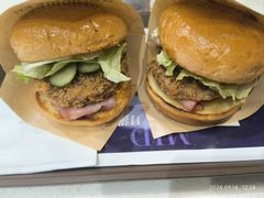 -魏家凉皮(郭杜十字店)