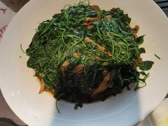-吴越荣记苏州菜·松鼠桂鱼100%活鱼现做(斜塘老街店)