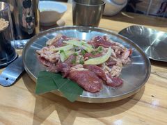 -青瓦餐厅·生鱼片·韩园烤肉(西塔店)
