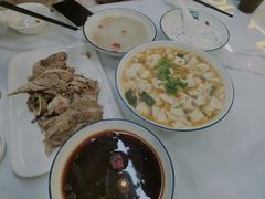 -清真·胖妈妈手抓餐厅(定西路长城宾馆店)