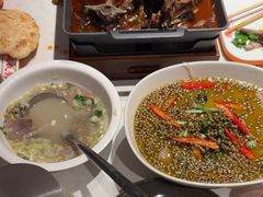 -杨氏青龙虾·羊蝎子(托乐嘉店)
