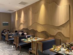 -亚马逊蒸汽活海鲜自助(LCM置汇旭辉广场店)