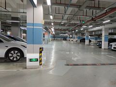 -经纬汇-停车场