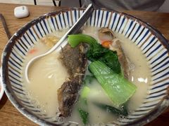 -鲜越鲜鱼粉(财富购物中心店)