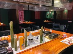 大堂-肉魁屋·烧肉·烧鸟·酒场(高新店)