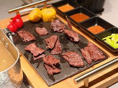 -左庭右院鲜牛肉火锅黑金店(陆家嘴中心店)