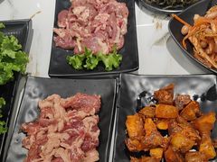 -啊美丽炭火烤肉(滑翔一店)