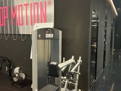 -TOP健身私教工作室(侨香店)