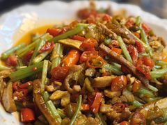 赣味三丝-赣菜笔记·江西米粉·小龙虾·小炒(曹杨路店)