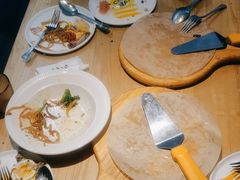 -菲滋意式餐厅(临平万达店)