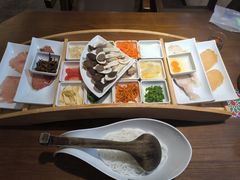 -芸南道·过桥米线(昆明老街旗舰店)