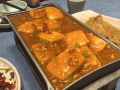 铁板包浆豆腐-香巴拉云南餐厅(华莱坞店)