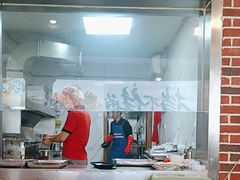 -亮健容天生蚝烧烤自助(交道口直营店)