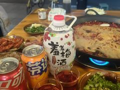 -黄潇洒老火锅(九眼桥宏济巷店)