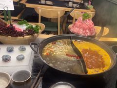 -鹿鸣山草本茶香火锅(园西路店)