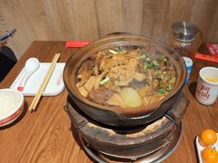 -阿润打边炉·鲜切鸡煲(华漕店)