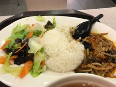 鱼香肉丝盖饭-老家肉饼(天通苑店)