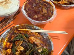 -哈海英麻辣烫(中华西路步行街店)