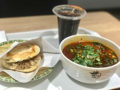 -白起肉夹馍