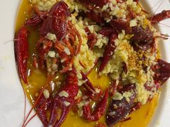 -叶派龙虾•招牌香辣蟹·海鲜(中海国际店)