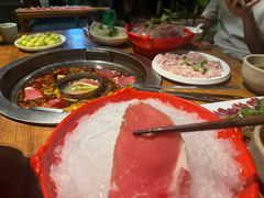 -城墙拐拐火锅(三峡广场黑金冠店)