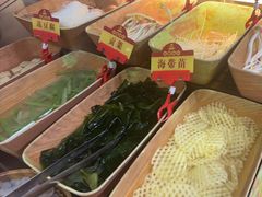 -四囍码头海鲜烧烤自助火锅(外滩南京东路悦荟广场店)