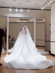 点击看大图 -Bridal Queen·婚纱女皇