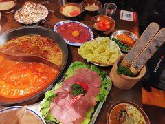 -萍姐火锅·公路夜市(武汉首店)