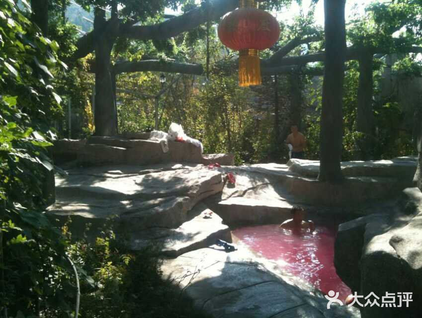鞍山岫岩沟汤温泉图片