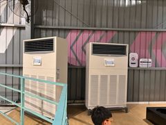 -极限PLAY运动娱乐新世界·团建派对潮玩休闲馆·室内蹦极高空游乐园